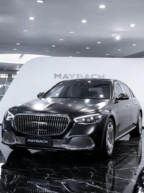 广州191岚图汽车的售后服务让用户无忧出行，迈巴赫未来的豪华车趋势